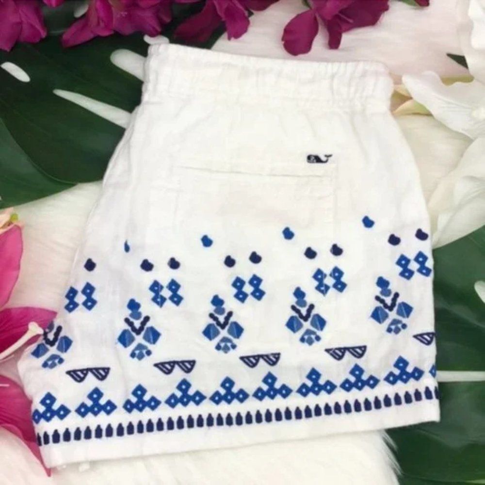 Vineyard Vines Women’s Linen Embroidered White Blue Shorts